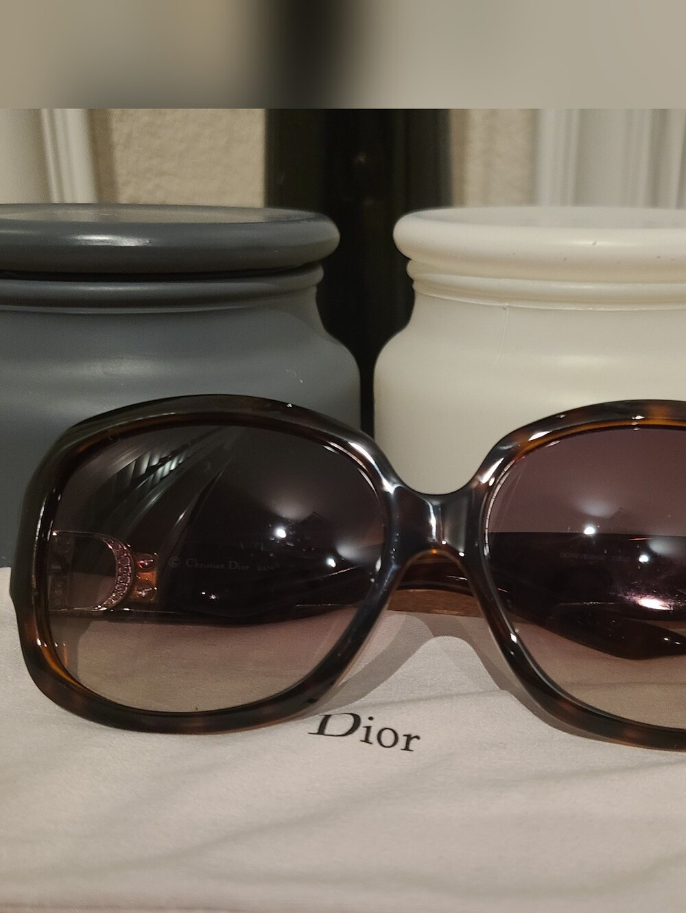 Dior Women's Oversized Tortoiseshell Sunglasses with Crystal 'D' Accent - Picture 2 of 11